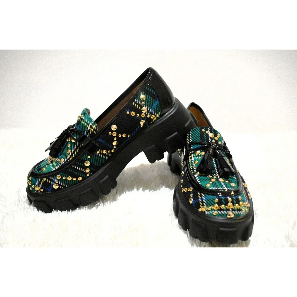 Betsey Johnson Aleah Green Plaid Studded Tassel (3163) Loafers - Women's 6.5